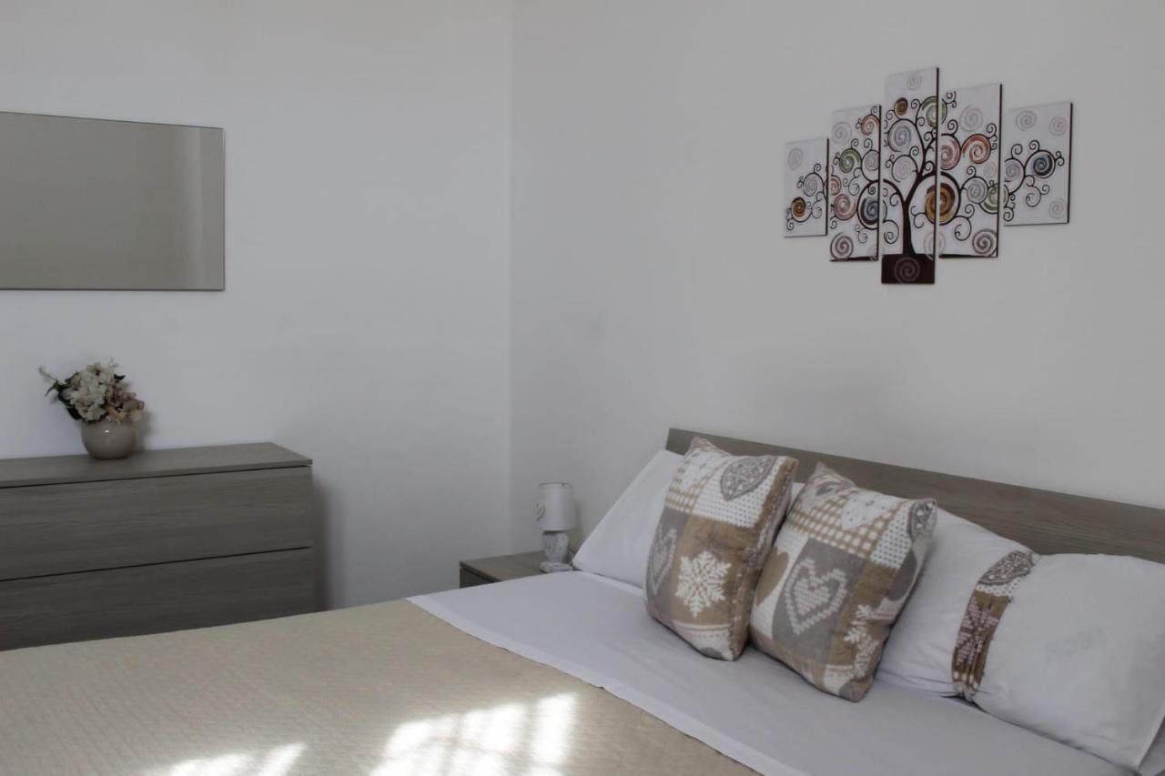 Apartamento Chez Les Soeurs Pompeya Exterior foto